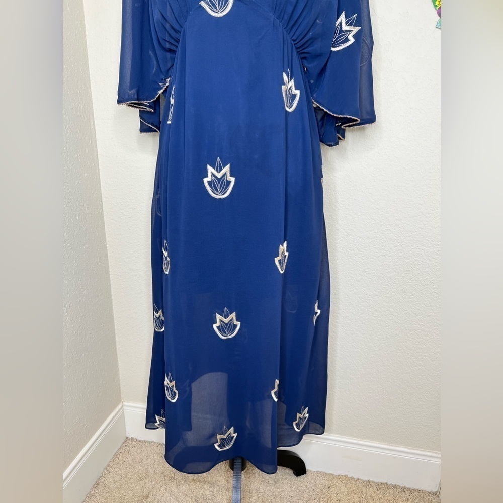 Stevie May Embroidered Leaf Dress V Neck, Lined, Empire Waist Open Back Size XS - Picture 8 of 16